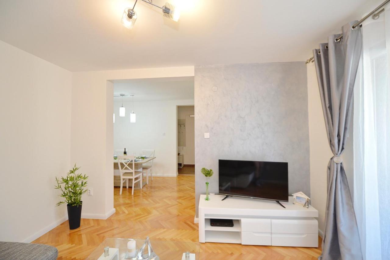 Unico Apartman コトル エクステリア 写真